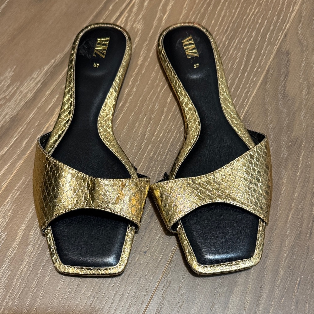 Zara Metallic Gold Slide Sandals